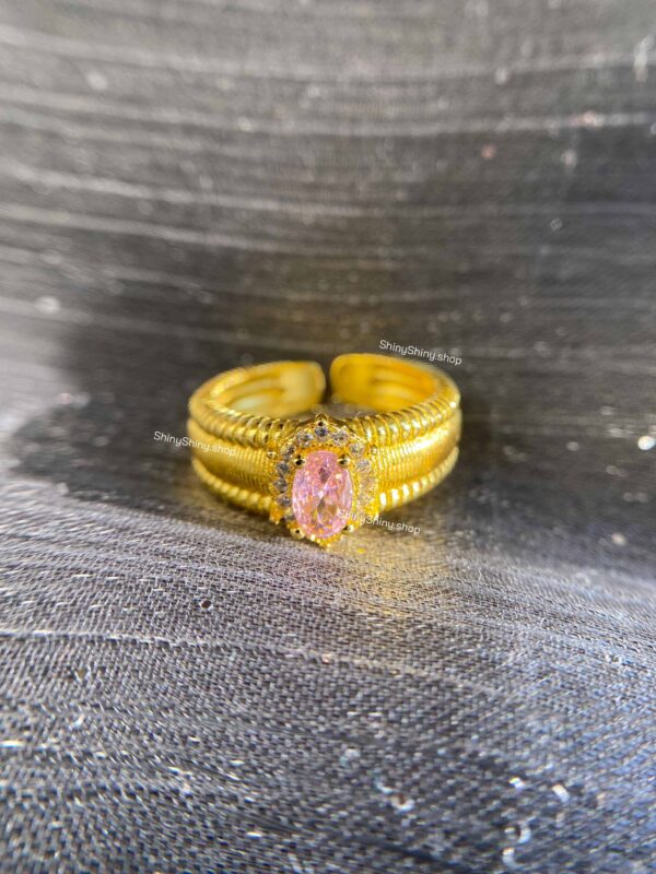 r04 Golden Pink