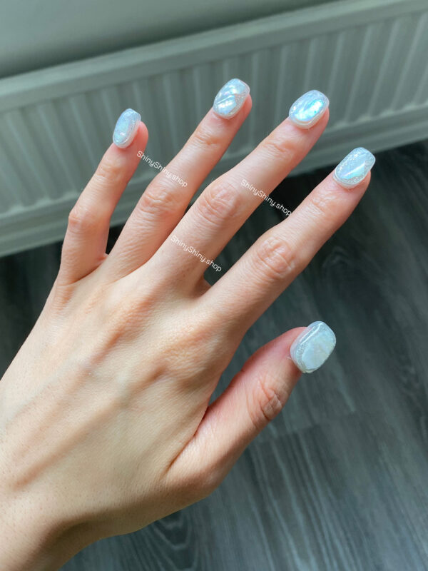 n18 Thick White