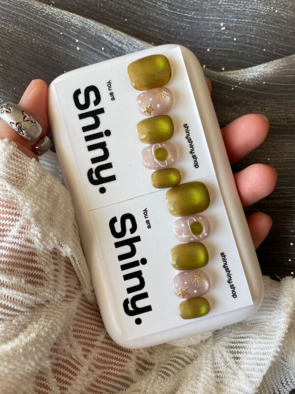 n29 Olive Pink