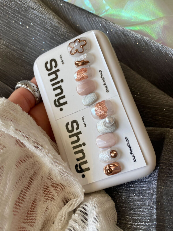 n28 Light Brown Pink